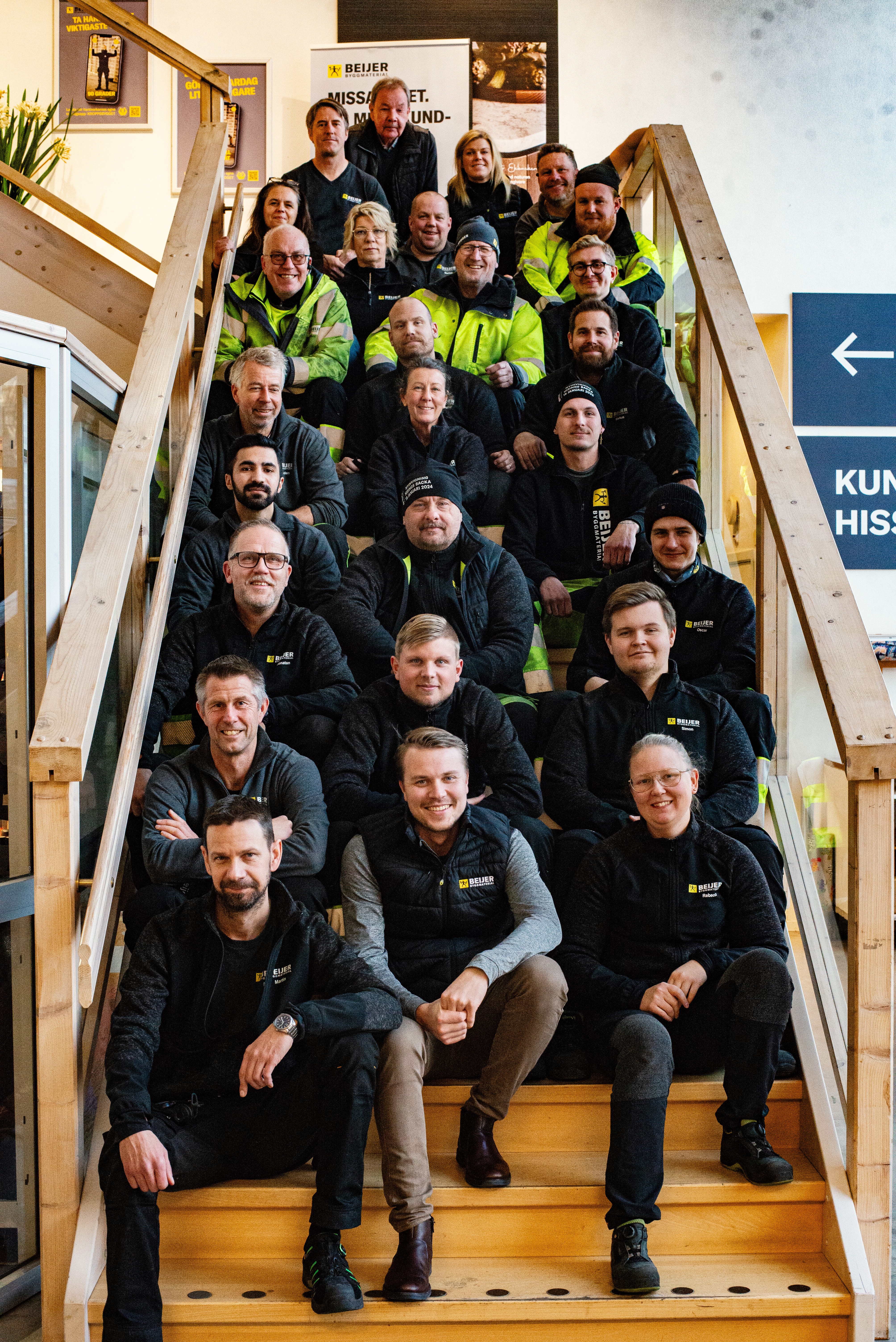 Gruppfoto på anställda på Beijer i Bovallstrand